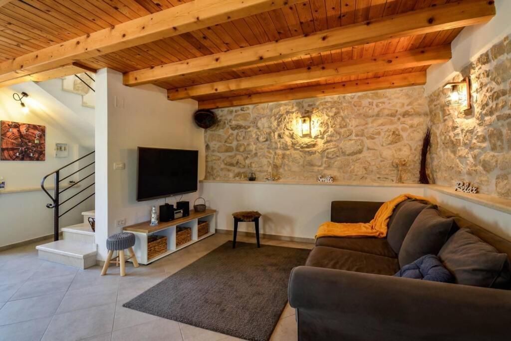 Lovely Istrian House - Segon Plomin Esterno foto